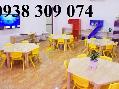 Bàn gỗ mẫu giáo, bàn gỗ mầm non, bàn học gỗ cho bé mầm non 2
