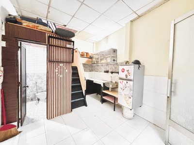 Nhà 2 tầng  phan chu trinh, bình thạnh chỉ 2ty6 còn bớt lộc 0