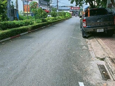 Bán đất gần ngã ba mỹ thành, q9 - ngang khủng 10m- 110m2 - hxh 5m- 3 tỷ x 0
