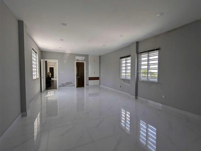 Bán nhà mặt tiền phạm thế hiển ngang 12m siêu hiếm có thang máy chỉ 46 tỷ 3