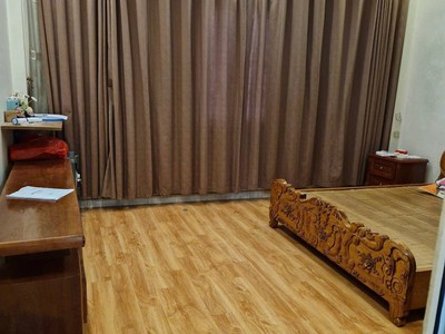 Bán nhà riêng khu đê la thành - đống đa, 4t, 63m2, cách ô tô 100m, ở hoặc xây tòa chdv cho thuê 3