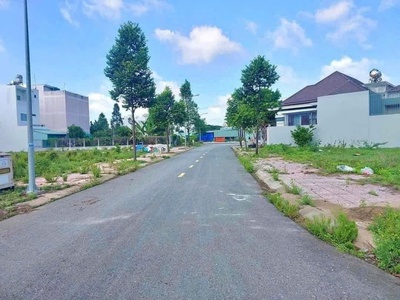 Chính chủ bán đất đường D4, KDC IDICO2, P6, TP Tân An. 1Tỷ8, 90m2 SHR. 0