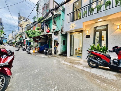 Chính chủ bán đất đẹp trung tâm Tân An ngay khu hành chính SHR, giá chỉ 1 tỷ 3 ngang 8m 0