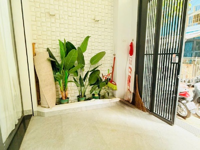 Oto ngủ trong nhà   gần nhà ga t3   4 tầng   chính chủ xây kiên cố. nhỉnh 12 tỷ. 1