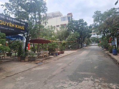 Bán đất kiến á 5x25 giá 80tr/m2 sát global city 2