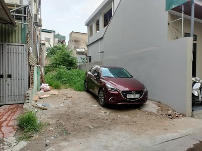 Bán đất ngọc thụy 99m2 mặt tiền  4.6m,15.4 tỷ long biên hà nội. 2