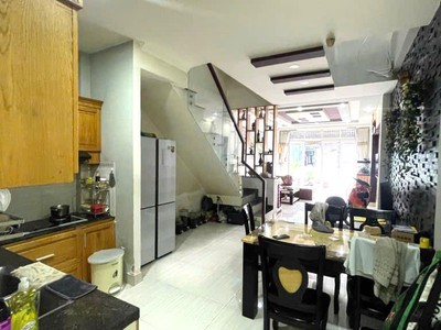 Giáp phú nhuận   chỉ 9.19 tỷ  58m    4 tầng   hxh   gần bv 175, nguyễn kiệm 2