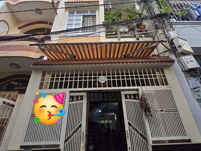 Căn nhà 3 tầng 5 phòng ngủ quận 8 - giá hờ 7.8 tỷ - vị trí vàng ngõ nguyễn chế nghĩa 0