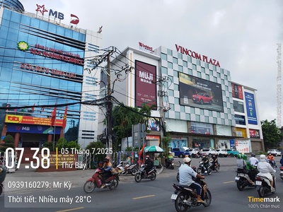 Nhà sát gần vincom lê văn việt, xe hơi thông, ngang 4,6m, 116m2, 6.7 tỷ 0