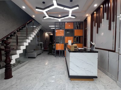 Bán gấp nhà mặt tiền đường số phạm hữu lầu, quận 7, 90m2  5x18  3 tầng, giá tốt 1