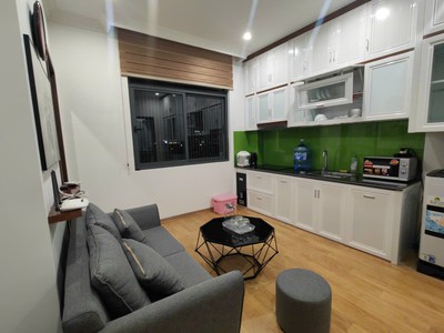 Cho thuê căn hộ 1 ngủ tách bếp giá chỉ 7tr tại Vinhomes Marina 1