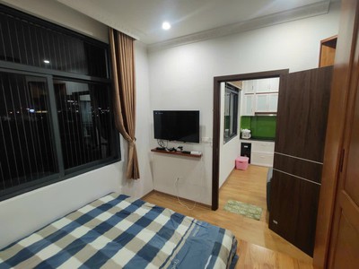 Cho thuê căn hộ 1 ngủ tách bếp giá chỉ 7tr tại Vinhomes Marina 5