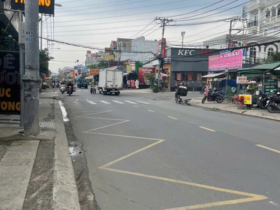Bán nhà mặt tiền 5 lầu 8,5x29m giá 29 tỷ đường nguyễn ảnh thủ 2