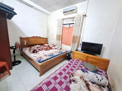 Bá.n nhà cấp 4 2 mặt hẻm, 115m  ngay hoàng hữu nam, long thạnh mỹ   6 tỷ tl 2