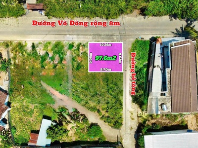Cần bán lô góc mặt đường 8m vừa ở vừa kinh doanh buôn bán   - đất thuộc xã vĩnh trung   phường tây 0
