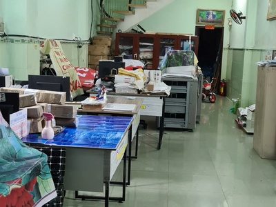 Cần bán nhà mặt tiền đường phú thọ, quận 11 2