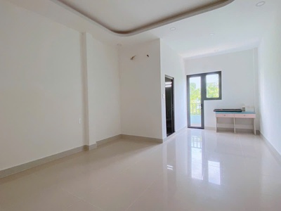 Bán gấp - lê văn sỹ - 44m2 - 4 tầng - 7 pn - dt 35 tr - hẻm thông 3 gác - pl chuẩn - nhỉnh 7 tỷ 1