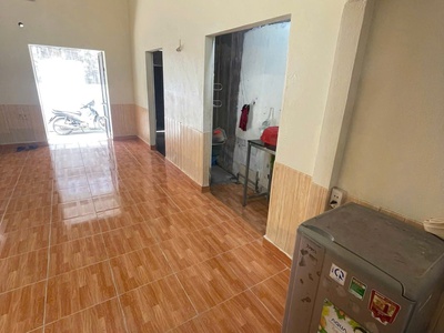 Cho thuê nhà riêng có điều hòa , nóng lạnh , sân cổng để xe tại gần bến xe Vĩnh Niệm , Lê Chân , Hải 1