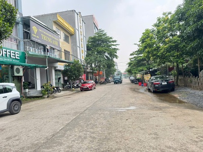 Bán 98m đất dịch vụ tổ 5, quang minh, mê linh. gần kcn, mặt tiền kinh doanh đẹp 0