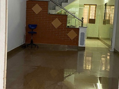Cho thuê nhà riêng trong ngõ siêu nông Thiên Lôi gần Aeon Vĩnh Niệm 0