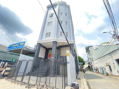 Bán tòa nhà góc 2 mặt tiền nguyễn duy trinh  4 tầng siêu đẹp 1