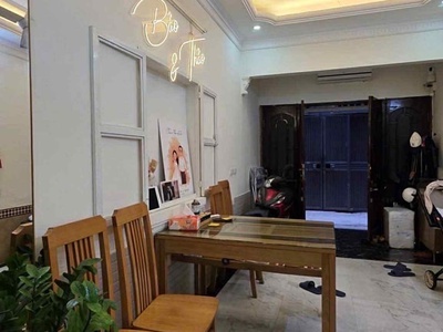  nhà -đặng tiến đông-sát hồ hoàng cầu dt27/29mx5 tầng giá chỉ 8.5tỷ 2