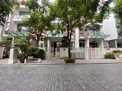 Em cần Bán gấp căn nhà phân lô romantic park Tower Tây Hồ, Hà Nội, diện tích 116 m2, mặt tiền 8 m 4