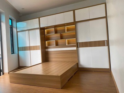 Cần bán nhà 4 tầng đẹp tại  Khu đô thị mới Bắc Nguyễn Lương Bằng   mặt đường Đỗ Phúc Lập 1