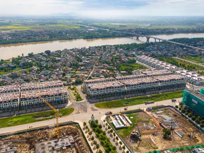 Cực phầm nhà phố 5 tầng Central Riverside đối diện nhà văn hóa, ngay khu trung tâm hành chính 5