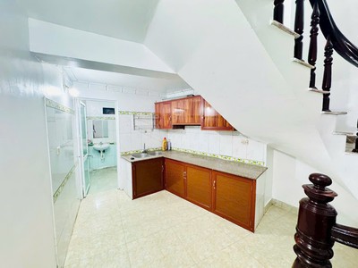 Nhà mặt ngõ Thiên Lôi - lê chân   1,9 tỷ 1