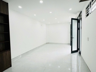 Giảm 100tr- Bán nhà HXH Hoàng Hoa Thám P5 Bình Thạnh 4 tầng 68m2 chỉ hơn 7 tỷ 3