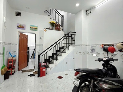 Cần bán nhà 4 tầng Vạn Kiếp P2 Bình Thạnh 42m2 chỉ hơn 8 tỷ 2