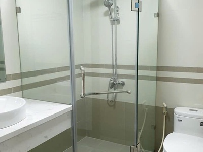 Bán nhà ngõ 165 Chùa Bộc, 35m2 nhà đẹp ở ngay, gần ô tô 3
