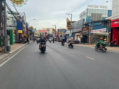 Giảm ngay 2 tỷ   bán biệt thự 3 tầng   bình thọ...