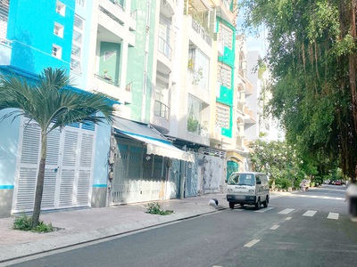 Nhà bán 5 x 20m, ngay khu trung tâm p5 q8, giá 17 tỷ 0