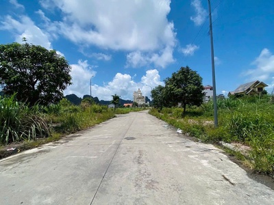 Ra hàng siêu phẩm 1 lô green park cẩm phả dt 80m 2 mặt tiền quay vườn hoa 2