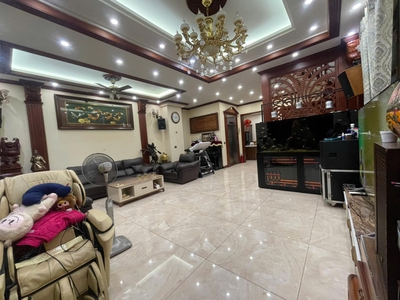 Bán tòa văn phòng mặt phố bạch mai, 210m2, 8 tầng 1 hầm thang máy, mặt tiền 8.5m, 155 tỷ 0