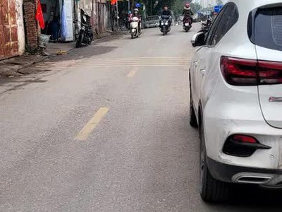 Mặt Phố Cổ Linh-Bát Khối, 130m2 MT4.7m 18,1 tỷ 2