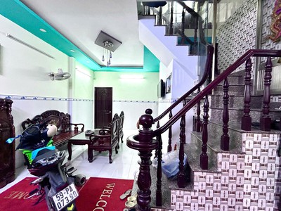 Bán nhà đồng đen - v.i.p bàu cát - 60m2 - 7.1 tỷ - oto đỗ cửa 2