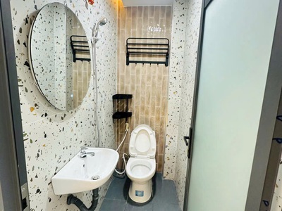 Nhà xây mới nở hậu hẻm thẳng phạm thế hiển p6 q8. giá 4,05 tỷ tl 4