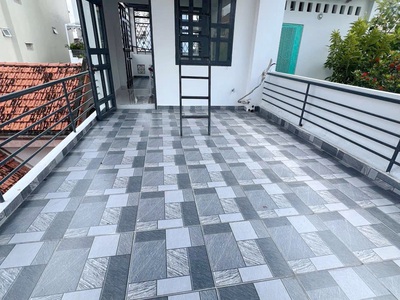 Nhà bán dt 4 x 14m, hẻm 170 nguyễn biểu p2 q5 4