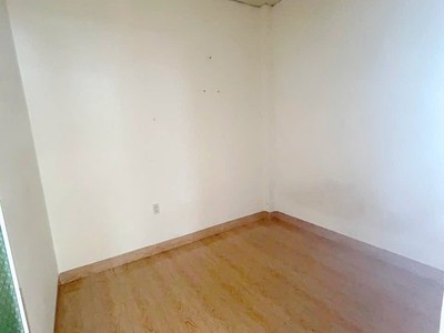Cho thuê căn góc 2 tầng phước hải giá: 13tr / 1 tháng 2