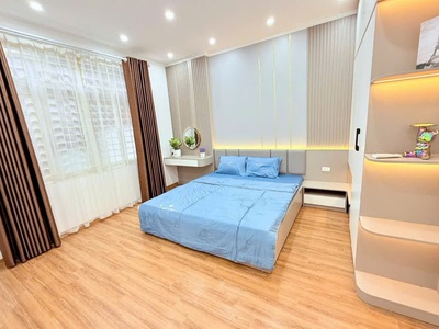Phố trần bình, nhà mới 5t thang máy, ngõ thông, 36m2, nhỉnh 8 tỷ 2