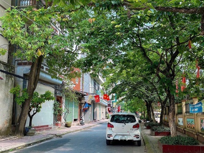 Bán đất tt phùng,đan phượng,42m2 ,mặt tiền 3.6m,đường thông gần ô tô tránh 2
