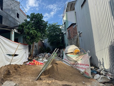 Hiếm  lô đất sơn trà   vài trăm mét ra biển  ...