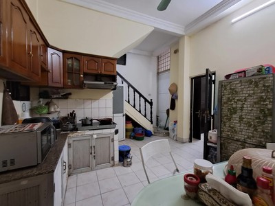 Bán nhà cát linh 53m2. 4 tầng. mặt tiền 2.6m. giá 13.9 tỷ đống đa hà nội 0