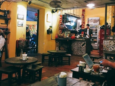 Dưới 2.5 tỷ trung tâm thanh xuân lô góc ngõ thông...