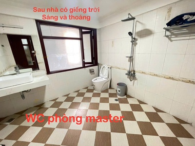 Cho thuê nhà phố khương trung, 40m2, 5 tầng, 4 ngủ, ở nhóm 7 người, vp, c.ty 4