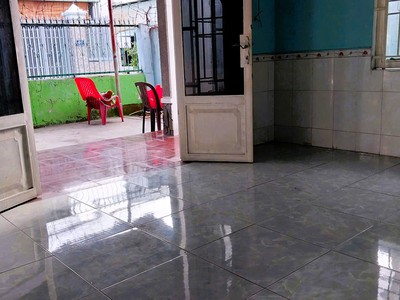 Cho thuê nhà mặt tiền 250m2 phường linh xuân, thích hợp kinh doanh 0