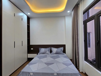 Bán nhà ngõ quỳnh 27/30m2. 5 tầng. mặt tiền 5.36m. giá 7.2 tỷ hai bà trưng hà nội 3